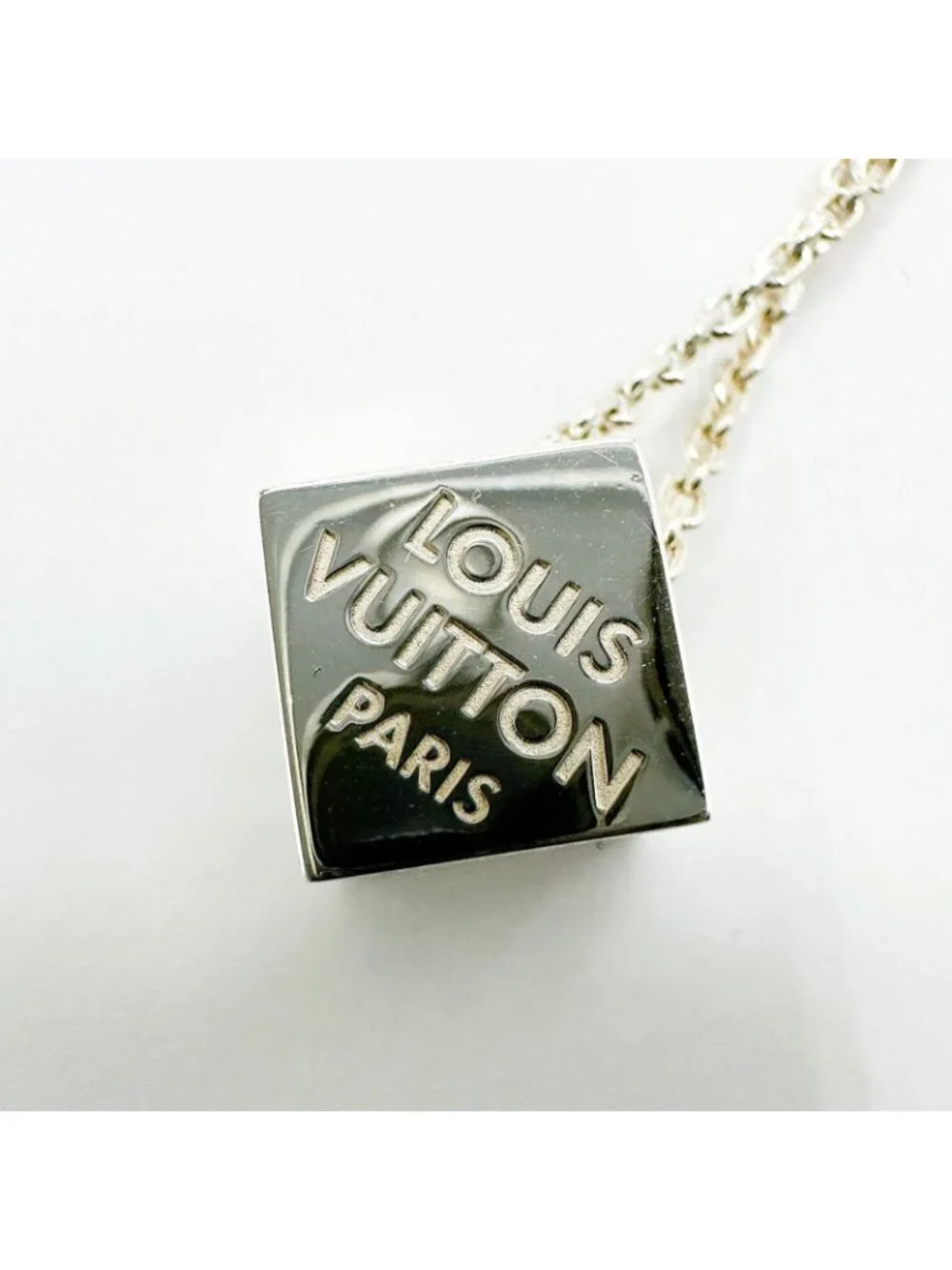 Louis Vuitton Necklace LV Cube Silver